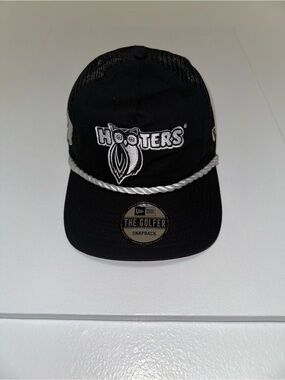 Golfer SnapBack - Hooters Embroidered Rope Hat